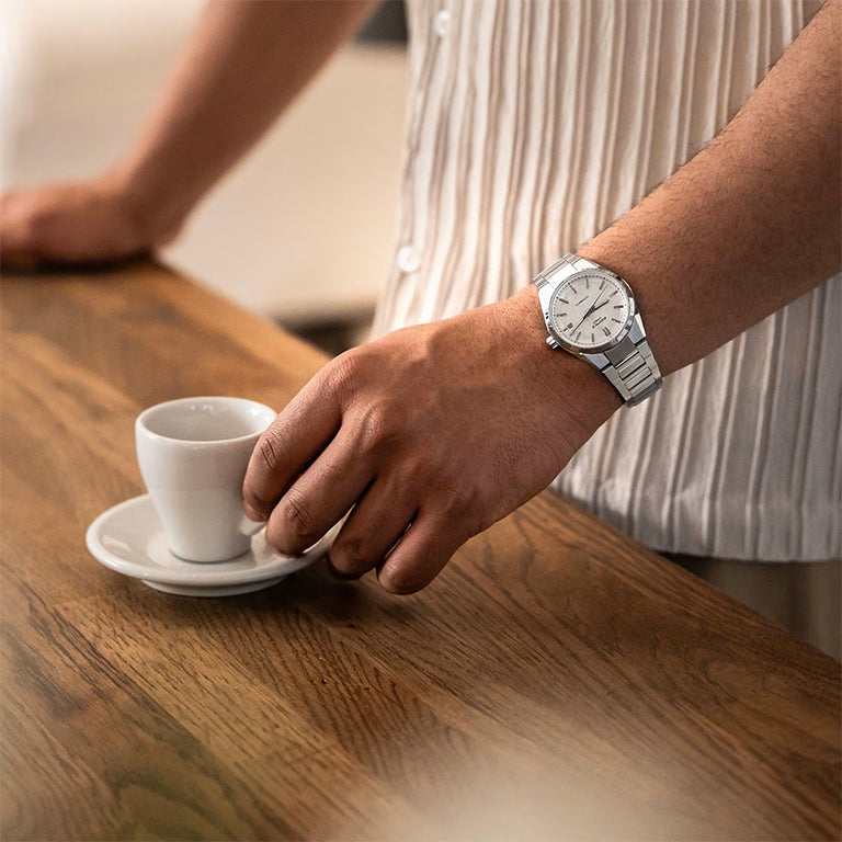EFK-110D-7AER - Casio Edifice Automático 2a Gen Blanco