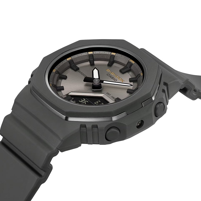 G-Shock GMA-P2126W-8A - vista 2