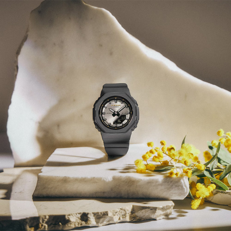 G-Shock GMA-P2126W-8A - vista 3