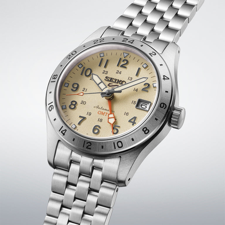 Seiko 5 Sports Field GMT esfera crema HDB002K1 - vista 2