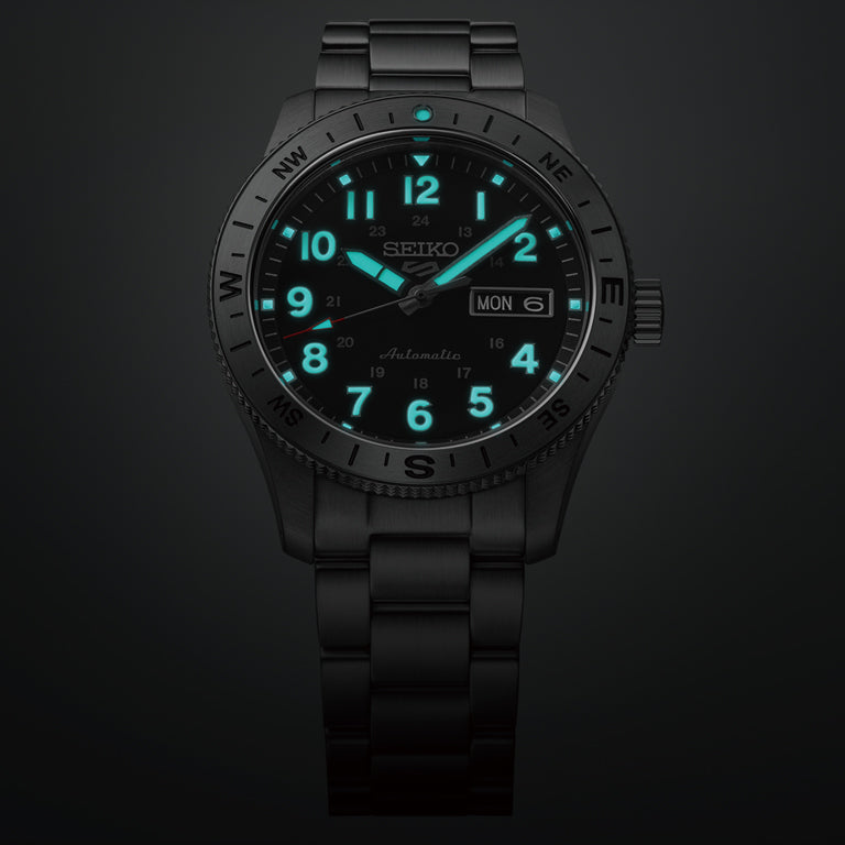 Seiko 5 Sports Field 41mm esfera negra HDB006K1 - vista 4
