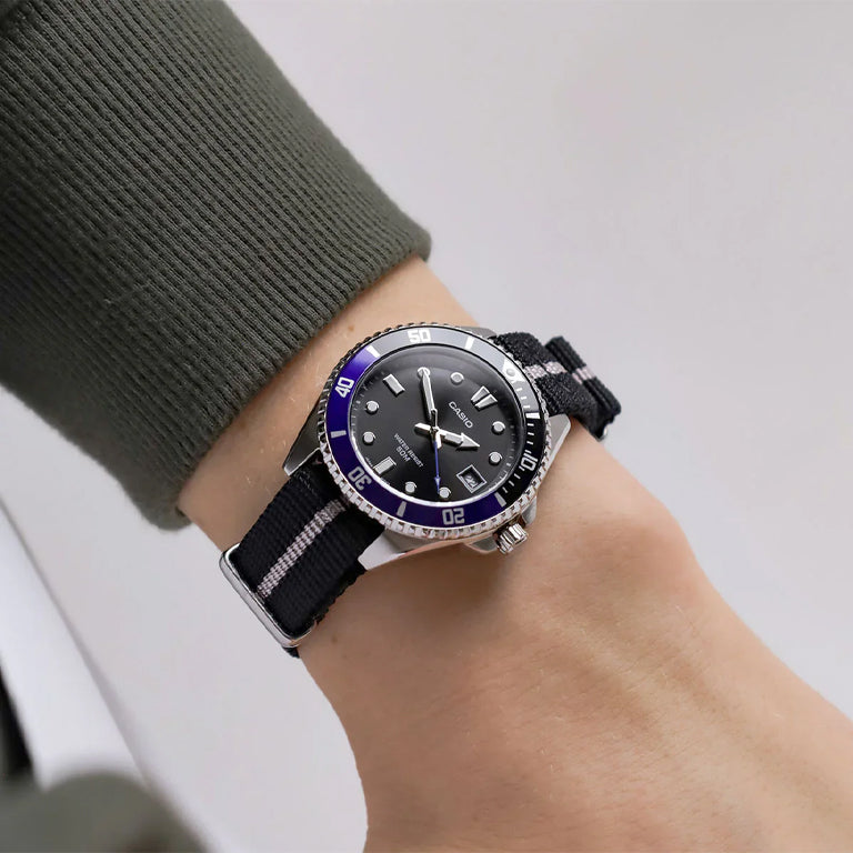 Casio Collection MDV-10C-1A2VEF - vista 2