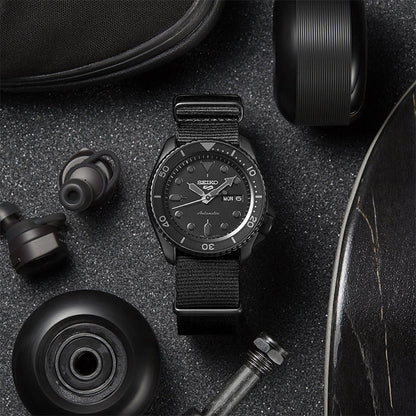 Seiko 5 Sports Street Style SRPD79K1 - vista 3