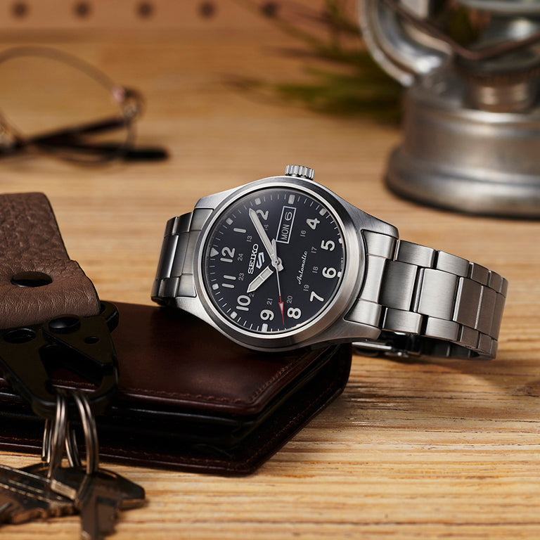 Seiko 5 Sports Field Military Negro SRPG27K1 - vista 4