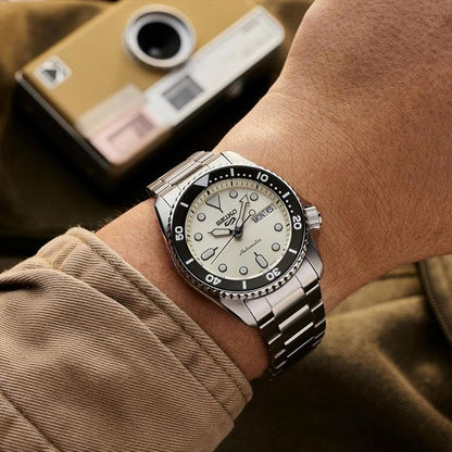 SRPK31K1 - Seiko 5 Sports SKX Sports Style 38mm Blanco